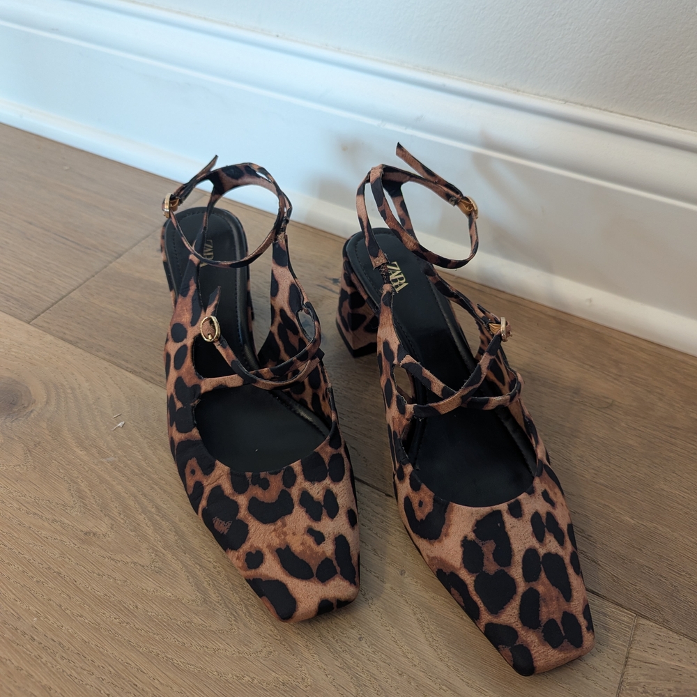 Zara Leopard Print Sling Back Block Heels Sz 38 (7.5)